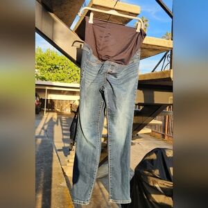Isabel Maternity Skinny Jeans by Ingrid & Isabel Size 8/29R Over Belly Panel